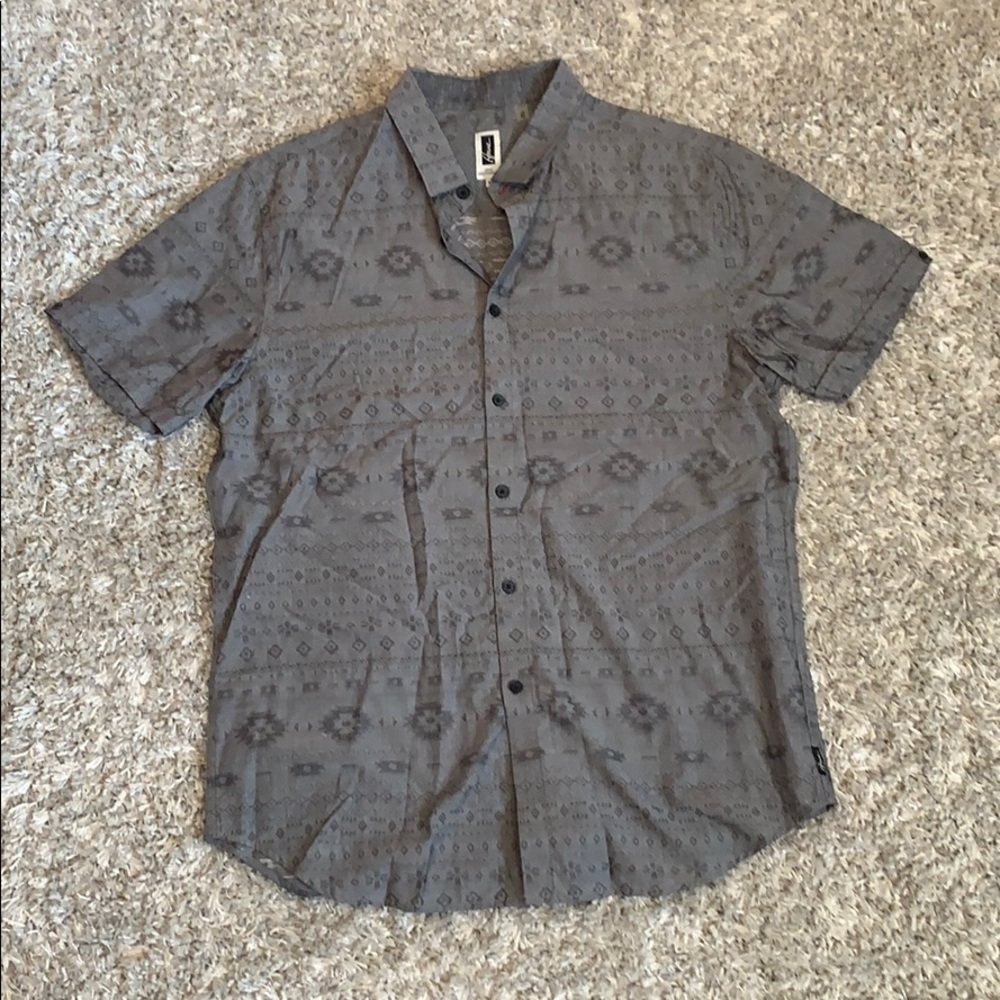 Howe Short Sleeve Button Down - Medium - image 2